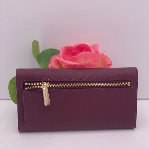 Michael Kors Trifold Wallet Merlot Color - Picture 4 of 13